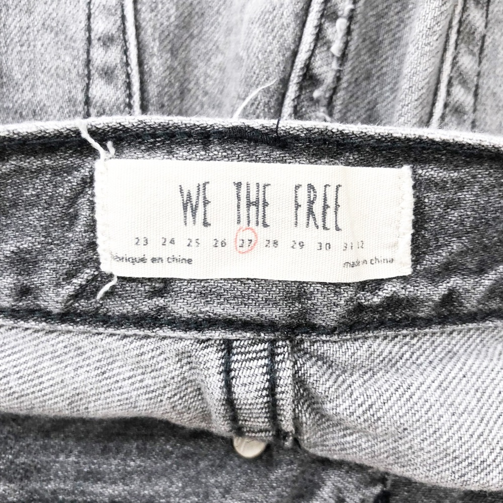 We the Free Gray Destroyed Runway Cutoff Shorts 27 - Picture 7 of 10